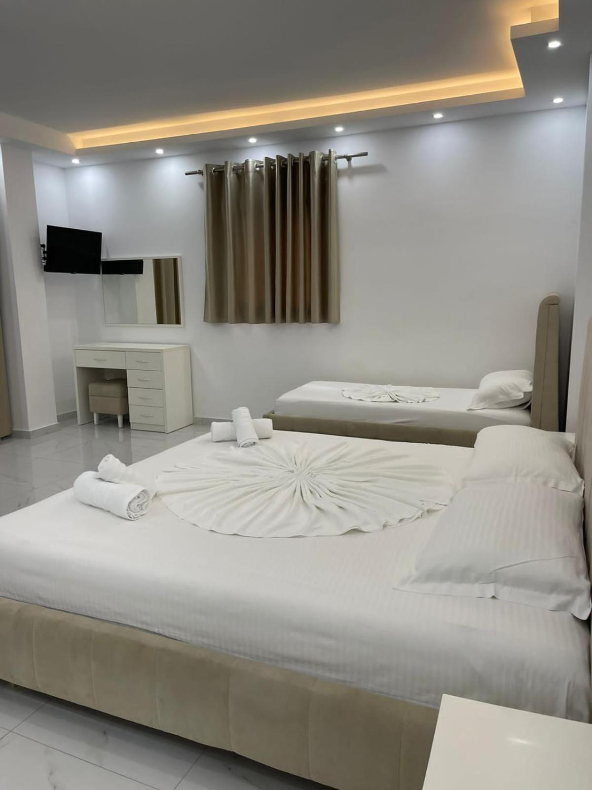 Anna Hotel Ksamil Exteriér fotografie